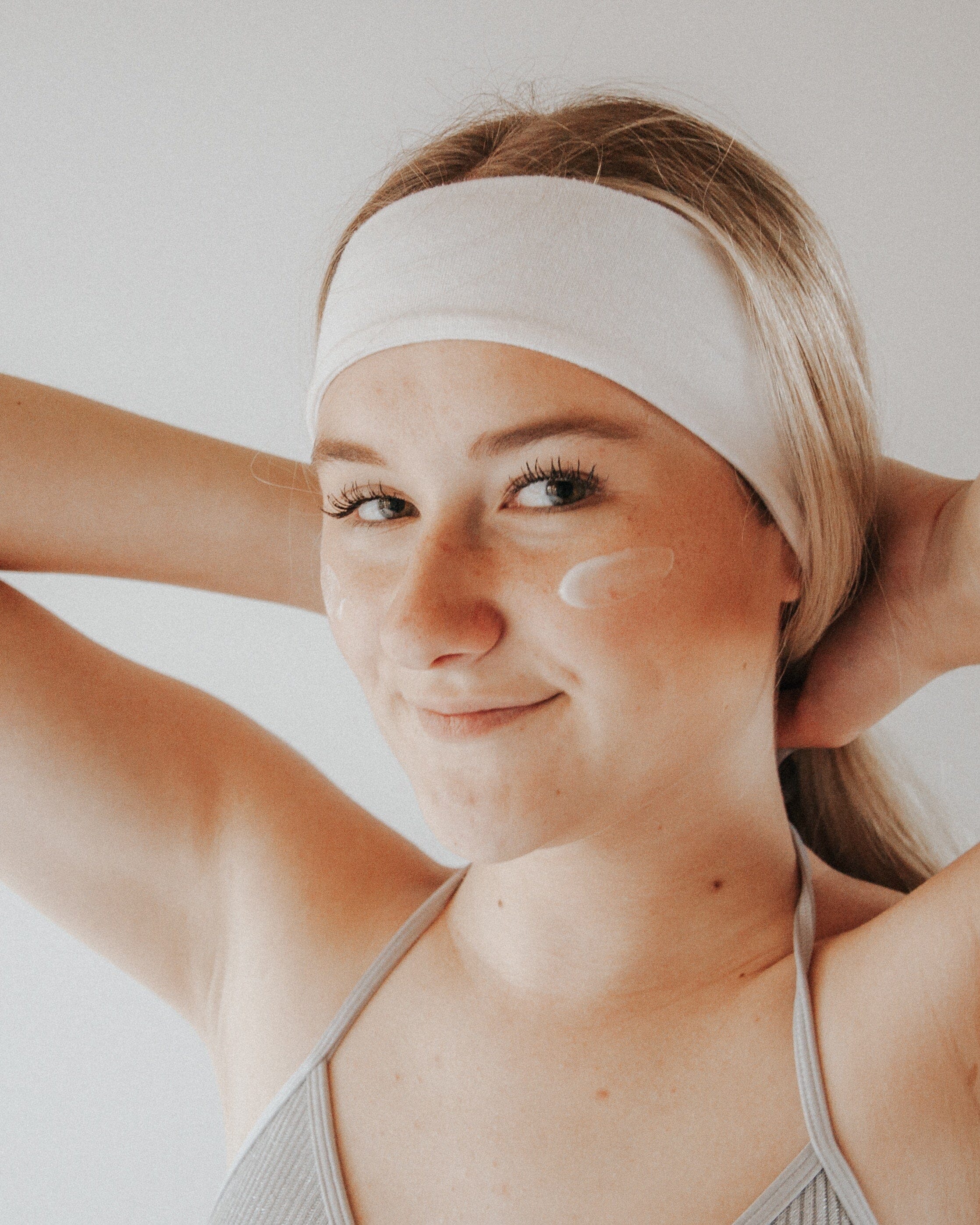 Is Moisturizer Sunscreen Enough to Protect Skin From Sun Damage?
